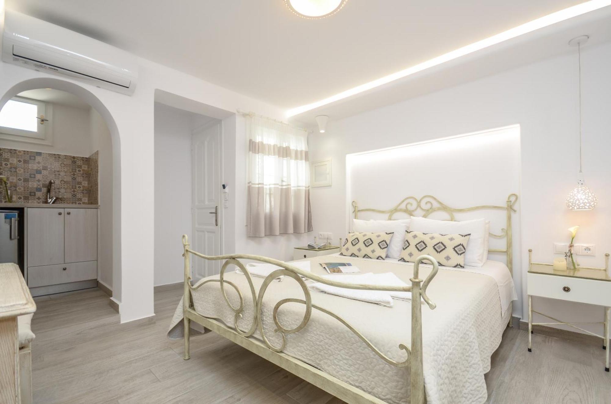 Sofi Pension Naxos City Exterior foto