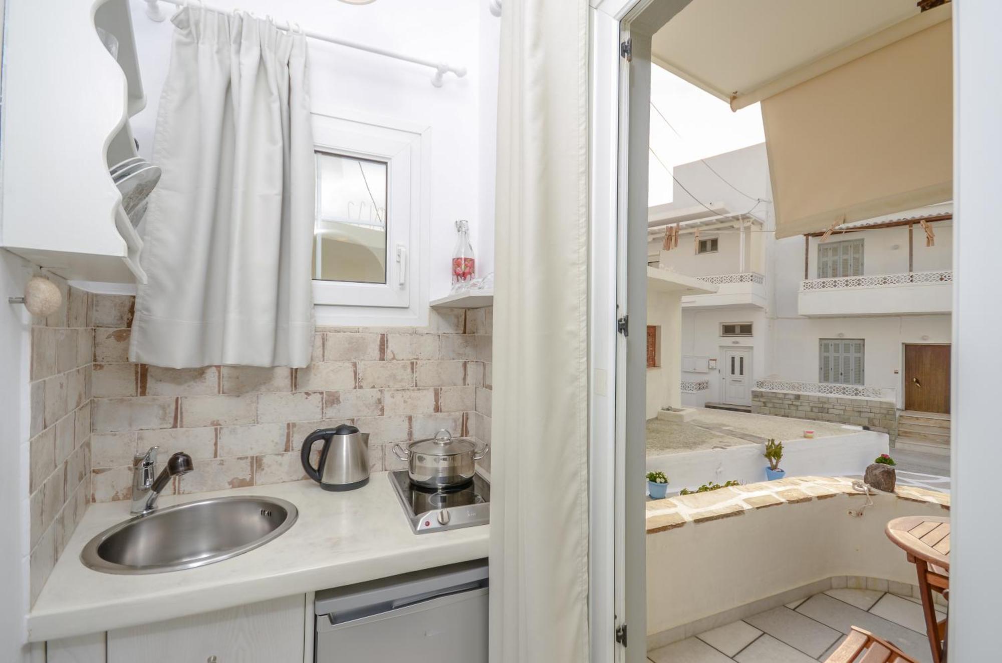 Sofi Pension Naxos City Exterior foto